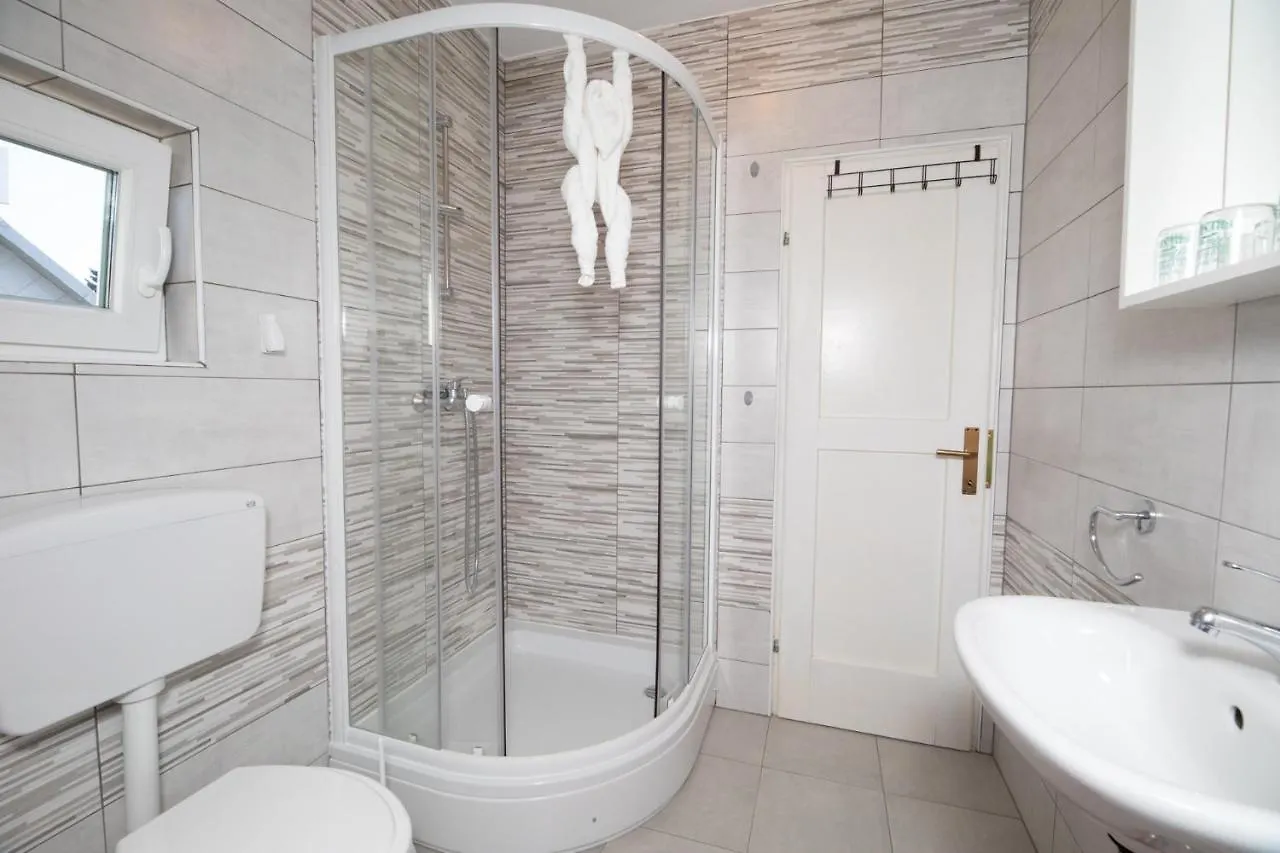 Apartmani Poljancic Ravna Gora Apartment